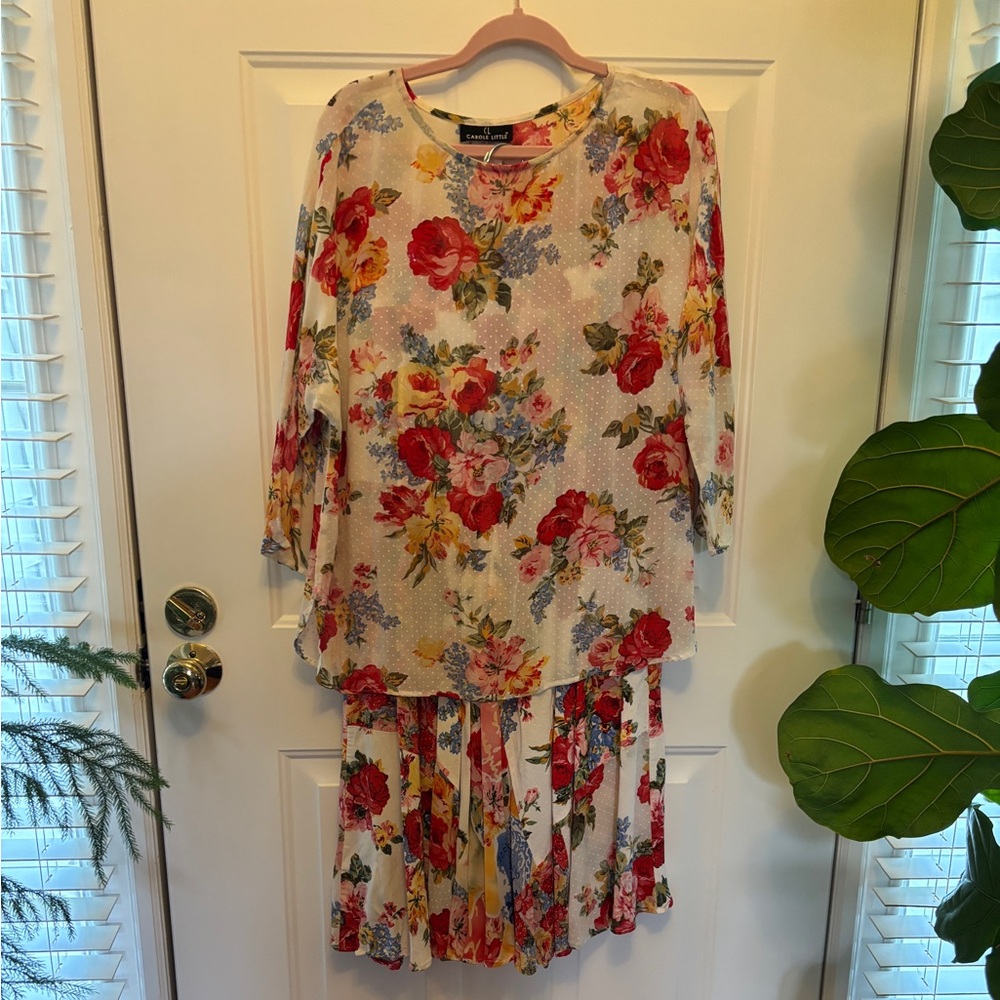 Beautiful Carole Little Classic 3/4 Sleeve Floral 2 piece outfit